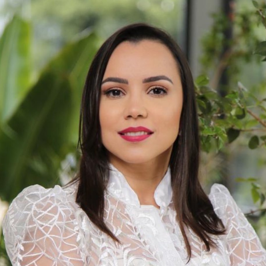 Foto de Dra. Derbby Thayse